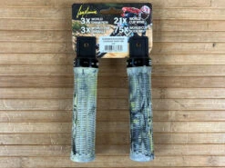 Burgtec The Bartender Pro Lock On Griffe Greg Minnaar Camo -Reverse Verkäufe IMG 1427 c9144f6e e41f 44f7 b2fb bdd8b16c2994