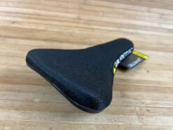 Burgtec The Cloud Boost Cromo Sattel Schwarz -Reverse Verkäufe IMG 1434 f5e3837e cac2 4cde 9379 b3d53ebef444