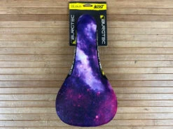 Burgtec The Cloud Boost Cromo Sattel Nebula