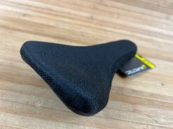 Burgtec The Cloud Boost Cromo Sattel Black On Black -Reverse Verkäufe IMG 1446 8253de3a ac93 4168 8215 8a64dc8d28f0