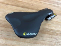 Burgtec The Cloud MK2 Titan Sattel Schwarz -Reverse Verkäufe IMG 1454 0f86cd95 f0d1 4d96 b4d2 f21ac9e6530c