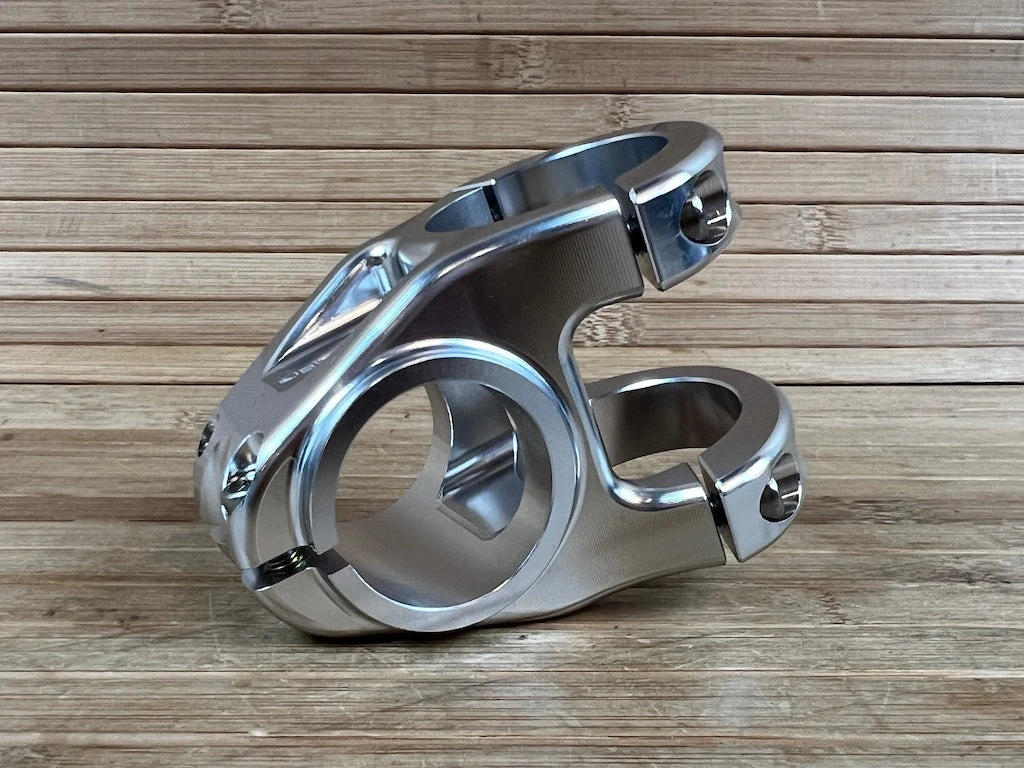 Burgtec MK3 Enduro Stem Vorbau Rhodium Silver 35mm / 35mm 10 Burgtec MK3 Enduro Stem Vorbau Rhodium Silver 35mm / 35mm – Bild 8