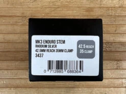 Burgtec MK3 Enduro Stem Vorbau Rhodium Silver 42,5mm / 35mm 17 Burgtec MK3 Enduro Stem Vorbau Rhodium Silver 42,5mm / 35mm -Reverse Verkäufe IMG 1465 30c6114f 8bde 4379 a2ea 1c7eded08824