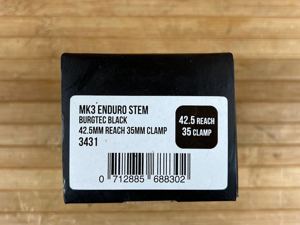 Burgtec MK3 Enduro Stem Vorbau Black 42,5mm / 35mm 10 Burgtec MK3 Enduro Stem Vorbau Black 42,5mm / 35mm – Bild 8