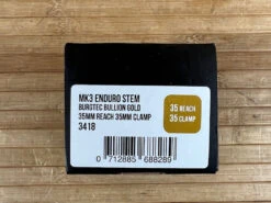 Burgtec MK3 Enduro Stem Vorbau Gold 35mm / 35mm 17 Burgtec MK3 Enduro Stem Vorbau Gold 35mm / 35mm -Reverse Verkäufe IMG 1506 f1728e39 d81e 48fa bc6d a1af0f4214c9