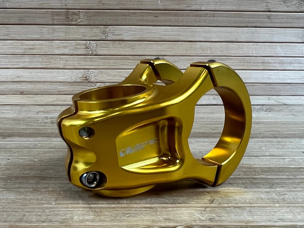 Burgtec MK3 Enduro Stem Vorbau Gold 35mm / 35mm 5 Burgtec MK3 Enduro Stem Vorbau Gold 35mm / 35mm – Bild 3
