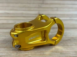 Burgtec MK3 Enduro Stem Vorbau Gold 50mm / 35mm 15 Burgtec MK3 Enduro Stem Vorbau Gold 50mm / 35mm -Reverse Verkäufe IMG 1527