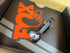 Fox Transfer Lever / Hebel Schwarz Modell 2022 Universal Remote -Reverse Verkäufe IMG 1646
