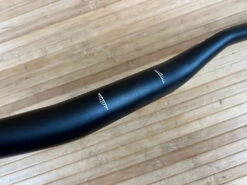 Burgtec Ride Wide Alu Downhill Lenker 800 / 30 / 35 -Reverse Verkäufe IMG 1662