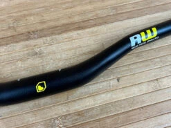 Burgtec Ride Wide Alu Enduro Lenker 800 / 30 / 31,8mm 12 Burgtec Ride Wide Alu Enduro Lenker 800 / 30 / 31,8mm -Reverse Verkäufe IMG 1667