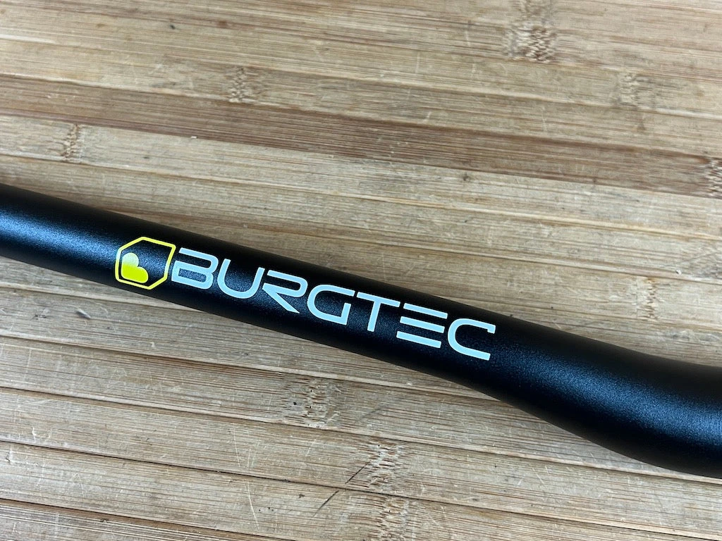 Burgtec Ride Wide Alu Downhill Lenker 800 / 15 / 31,8mm 4 Burgtec Ride Wide Alu Downhill Lenker 800 / 15 / 31,8mm – Bild 2