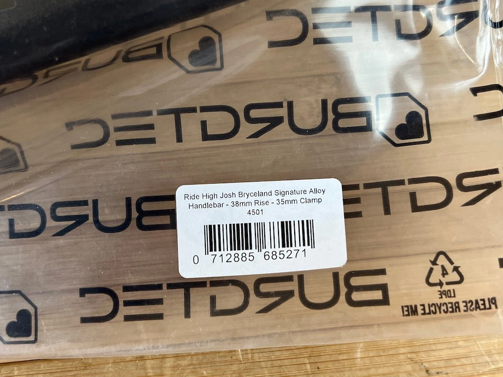 Burgtec Ride High Josh Bryceland Signature Alu Lenker 800 / 38 / 35 12 Burgtec Ride High Josh Bryceland Signature Alu Lenker 800 / 38 / 35 – Bild 10