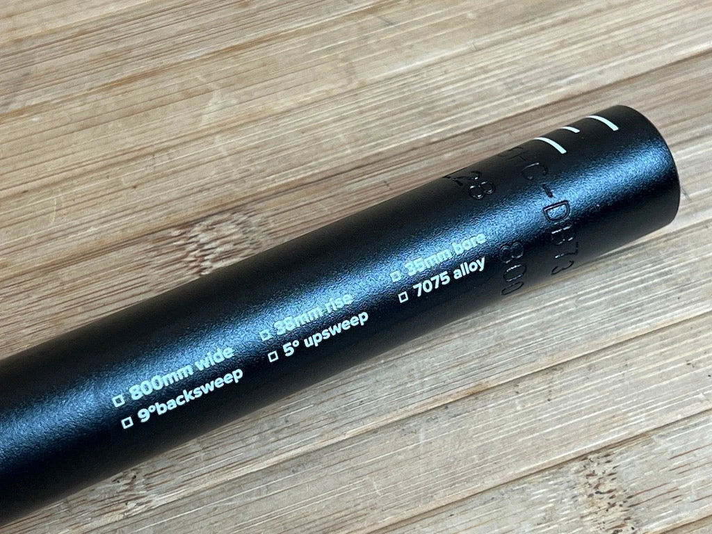 Burgtec Ride High Josh Bryceland Signature Alu Lenker 800 / 38 / 35 9 Burgtec Ride High Josh Bryceland Signature Alu Lenker 800 / 38 / 35 – Bild 7