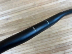 Burgtec Ride Wide Alu Enduro Lenker 800 / 15 / 31,8mm -Reverse Verkäufe IMG 1704 f6d94fea 3a4a 444a 8215 ad172e478e92