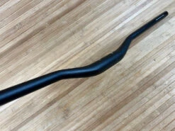 Burgtec Ride Wide Alu Enduro Lenker 800 / 30 / 35 -Reverse Verkäufe IMG 1730 ad0ab310 9593 42ac b0a0 47057ed31351