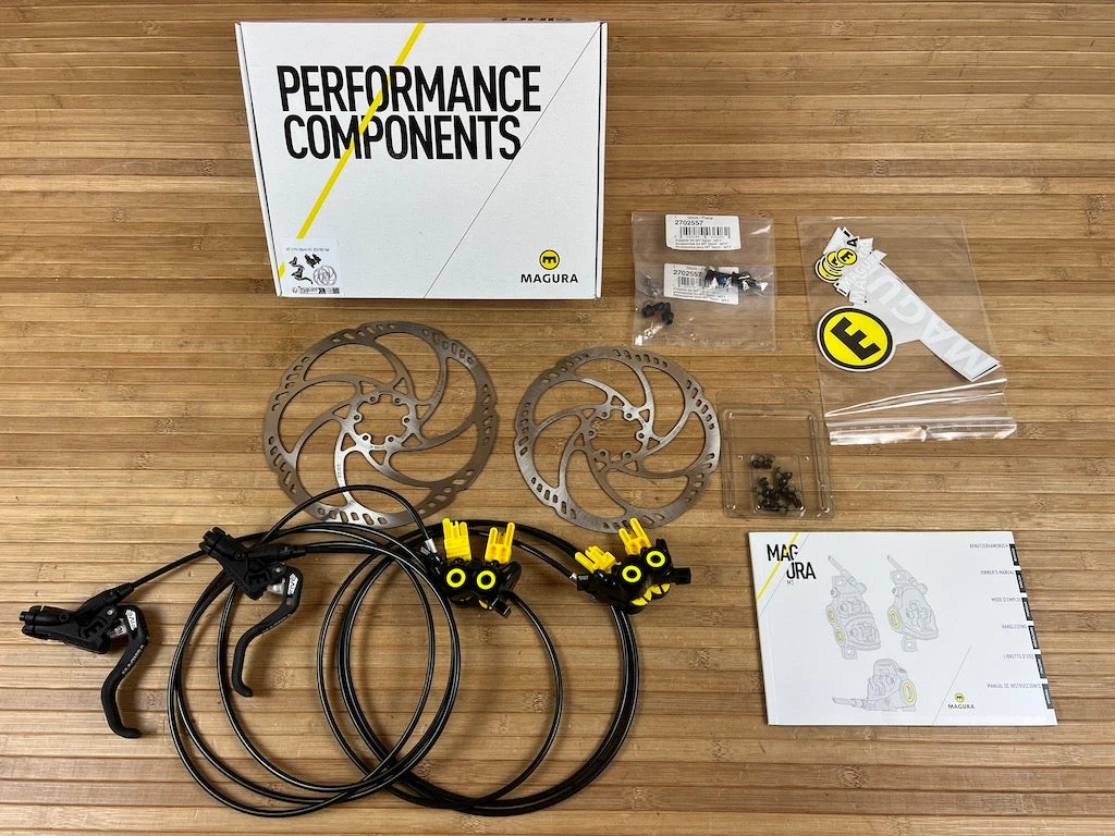 Magura MT5 PRO Scheibenbremsen Set Mit Discs 203 / 180 3 Magura MT5 PRO Scheibenbremsen Set Mit Discs 203 / 180