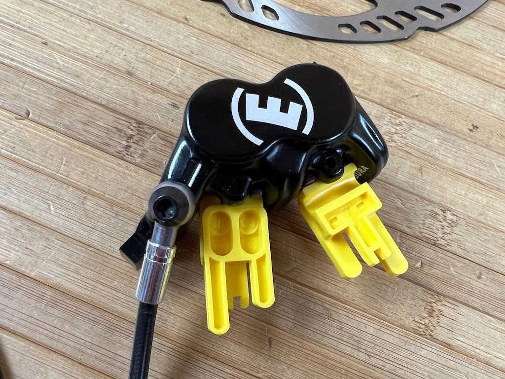 Magura MT5 PRO Scheibenbremsen Set Mit Discs 203 / 180 9 Magura MT5 PRO Scheibenbremsen Set Mit Discs 203 / 180 – Bild 7