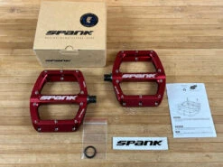 Spank Spoon 100 Pedale / Plattformpedale Rot
