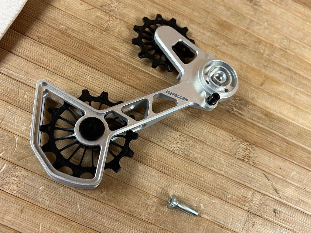 Fraezen Kaefig SRAM AXS / Mechanisch Silber 7 Fraezen Kaefig SRAM AXS / Mechanisch Silber – Bild 5