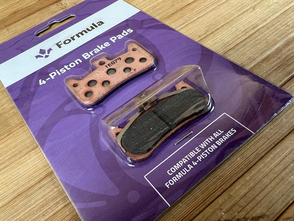 Formula Bremsbelag / Bremsbeläge Sinter CURA 4 4 Formula Bremsbelag / Bremsbeläge Sinter CURA 4 – Bild 2