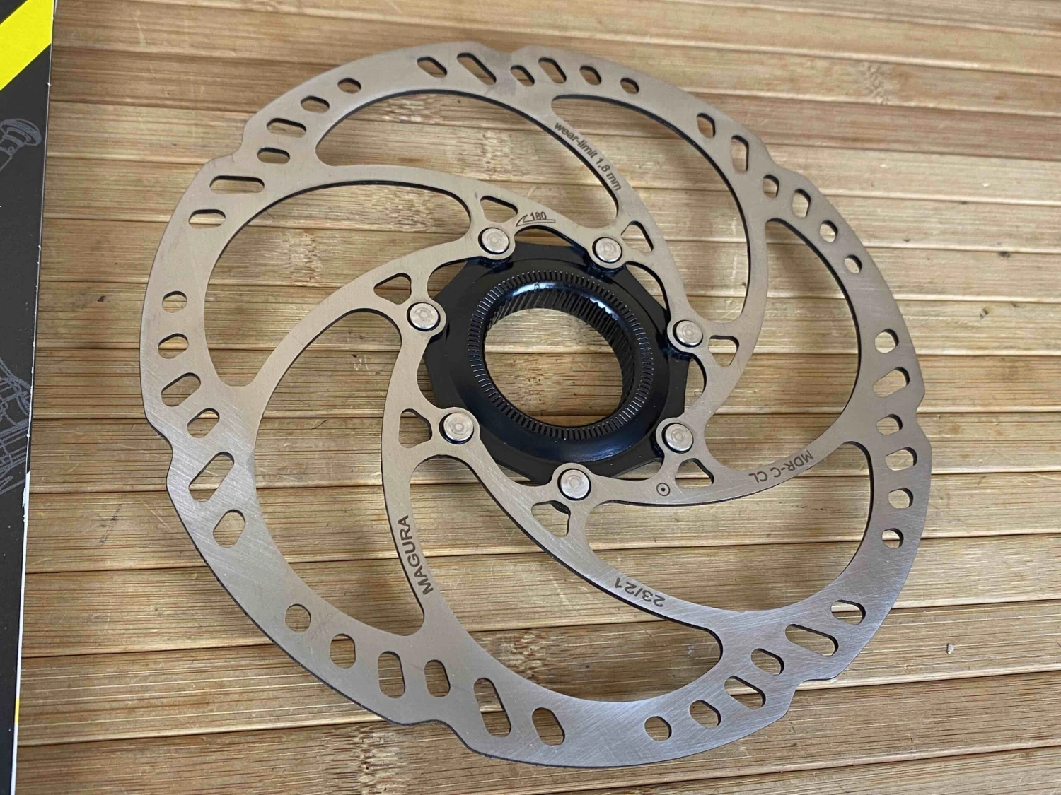 Magura MDR-C CL 180mm Centerlock Disc / Bremsscheibe Schnellspannachse 4 Magura MDR-C CL 180mm Centerlock Disc / Bremsscheibe Schnellspannachse – Bild 2