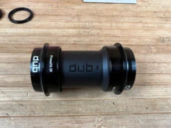 SRAM DUB Pressfit 30 68/73mm Road Innenlager -Reverse Verkäufe IMG 2195