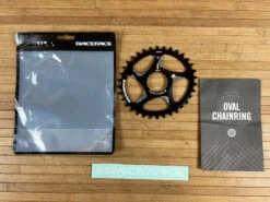 Race Face Kettenblatt Cinch 34T Black OVAL