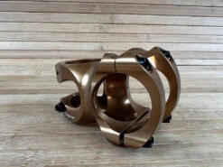 Race Face Turbine R Vorbau Kash Money 40mm / 35mm -Reverse Verkäufe IMG 2746 441db990 da0a 45d3 96a0 8b5b7fa2cf00