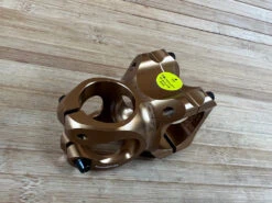 Race Face Turbine R Vorbau Kash Money 40mm / 35mm -Reverse Verkäufe IMG 2748 9e8c0cec e8a5 4092 b1b6 1820b902ad8f