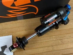 Fox DHX F-S 185 X 52,5 Trunnion 2022 Dämpfer 14 Fox DHX F-S 185 X 52,5 Trunnion 2022 Dämpfer -Reverse Verkäufe IMG 3116