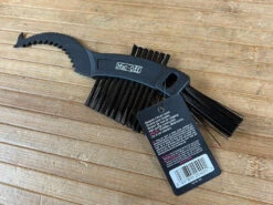 Muc-Off Muc Off Claw Brush Bürste 9 Muc-Off Muc Off Claw Brush Bürste -Reverse Verkäufe IMG 3504 54c65a6f 33ec 4c68 aaa4 33c6091d4eb1