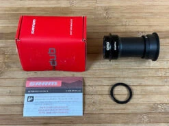SRAM DUB Pressfit 30 79mm (79-A) Innenlager
