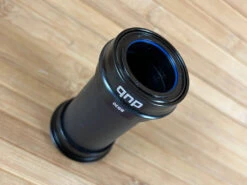 SRAM DUB BB30 73mm (73-A) Rennrad Innenlager -Reverse Verkäufe IMG 3550