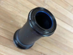 SRAM DUB BB30 73mm (73-A) Rennrad Innenlager -Reverse Verkäufe IMG 3551