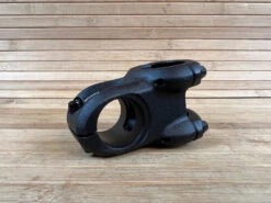 Spank Spoon 318 Stem / Vorbau Black 31,8mm / 43mm -Reverse Verkäufe IMG 3687 d1a528d5 6bcf 46c0 99e2 da040502cf15