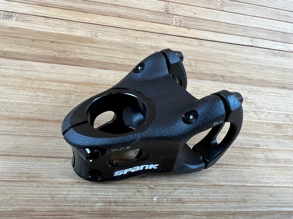 Spank Split Stem / Vorbau Black 31,8mm / 38mm 9 Spank Split Stem / Vorbau Black 31,8mm / 38mm – Bild 7