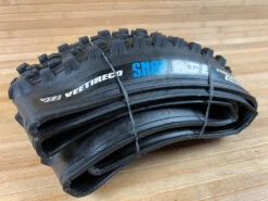Vee Tire SNAP WCE 27.5 X 2.35 Reifen Enduro Core -Reverse Verkäufe IMG 3819 683c84ae 714d 4da8 ab5b 1a4a02623b42