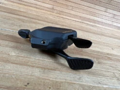 TRP DH7 Schaltwerk & Schalthebel Set 7-fach Gold 20 TRP DH7 Schaltwerk & Schalthebel Set 7-fach Gold -Reverse Verkäufe IMG 3994