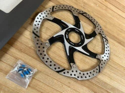 TRP TR-42 Disc / Bremsscheibe 6-Loch 203mm / 2,3mm -Reverse Verkäufe IMG 4001 97adb204 1f4a 491c 80a4 c9ce2461b8c4