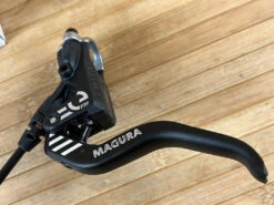 Magura MT4 EStop Bremse / Scheibenbremse -Reverse Verkäufe IMG 4012 b33e9f09 be4c 4118 83ab 587edc7fbb2c