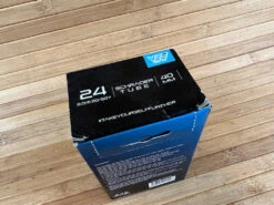 Vee Tire Schlauch 24" 2.0/2.5 AV 40mm -Reverse Verkäufe IMG 4019