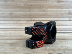 Reverse Black-One D-2 35mm Ø31,8 & Ø35mm Vorbau FOX Orange -Reverse Verkäufe IMG 4300