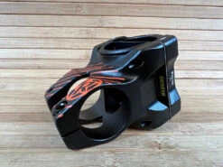 Reverse Black-One D-2 35mm Ø31,8 & Ø35mm Vorbau FOX Orange -Reverse Verkäufe IMG 4302