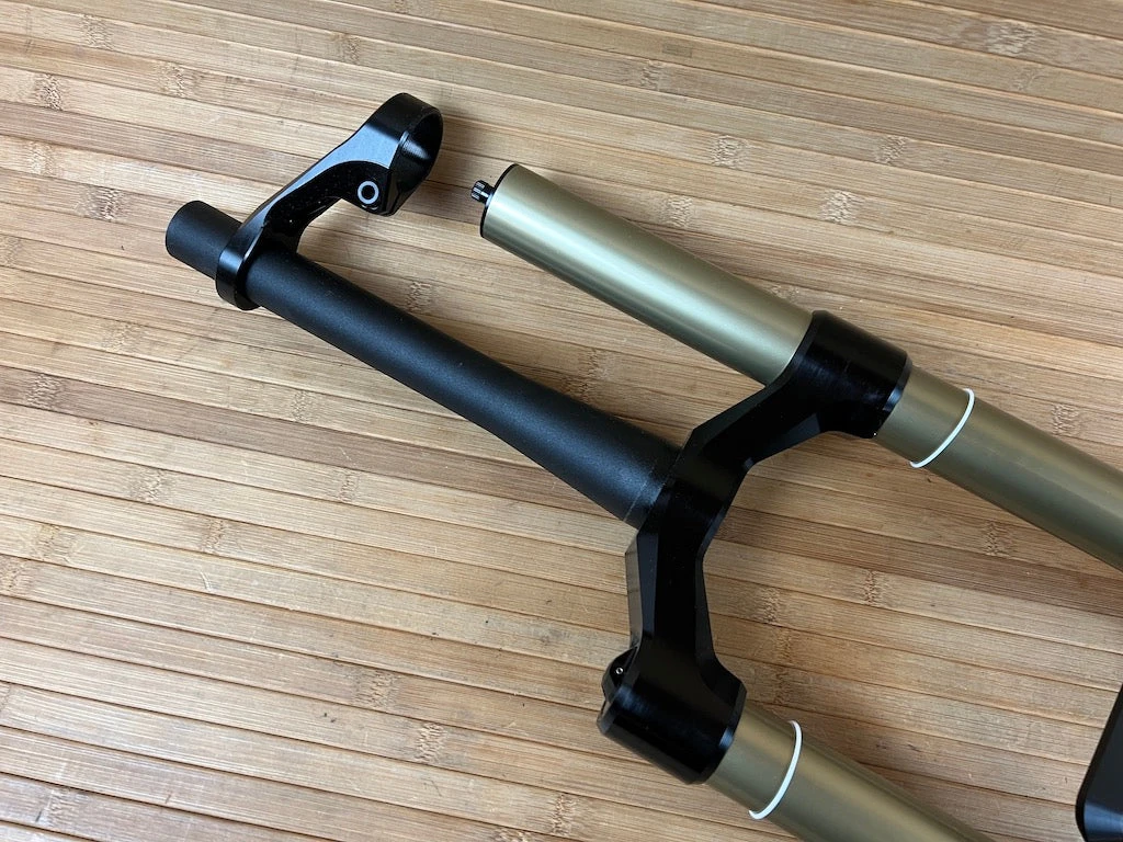 Intend Blackline Bandit 29" Federgabel 6 Intend Blackline Bandit 29" Federgabel – Bild 4