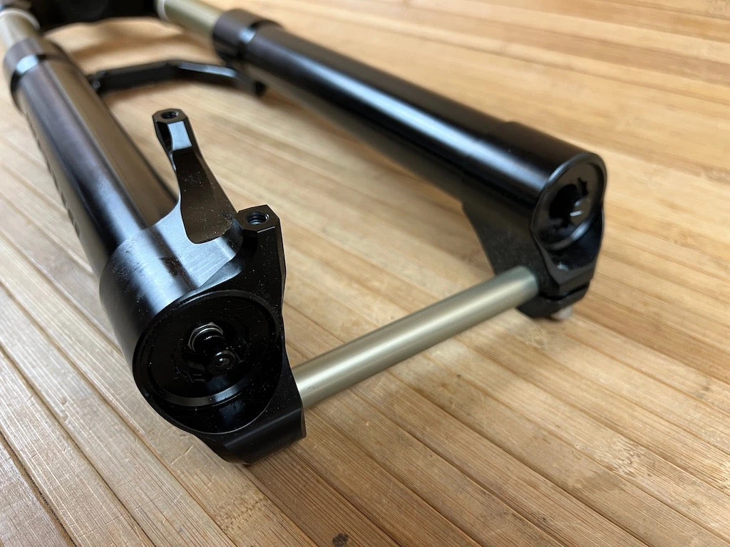 Intend Blackline Bandit 29" Federgabel 14 Intend Blackline Bandit 29" Federgabel – Bild 12