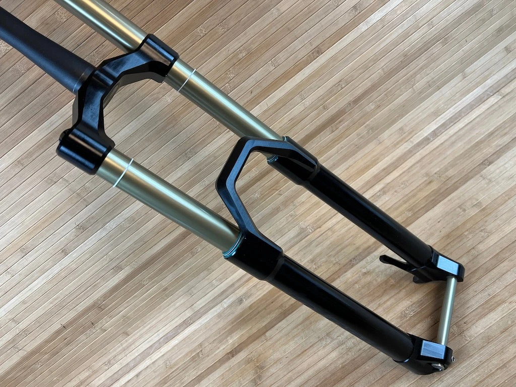 Intend Blackline Bandit 29" Federgabel 16 Intend Blackline Bandit 29" Federgabel – Bild 14