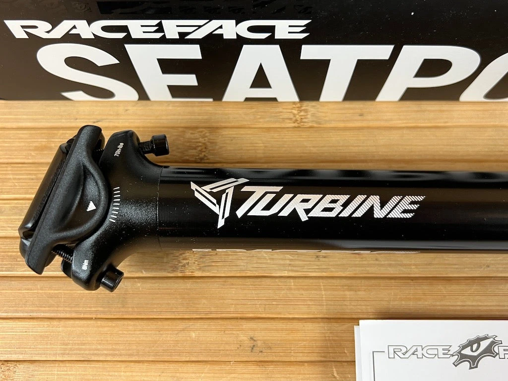 Race Face Turbine Sattelstütze 31,6mm / 400mm Black 4 Race Face Turbine Sattelstütze 31,6mm / 400mm Black – Bild 2