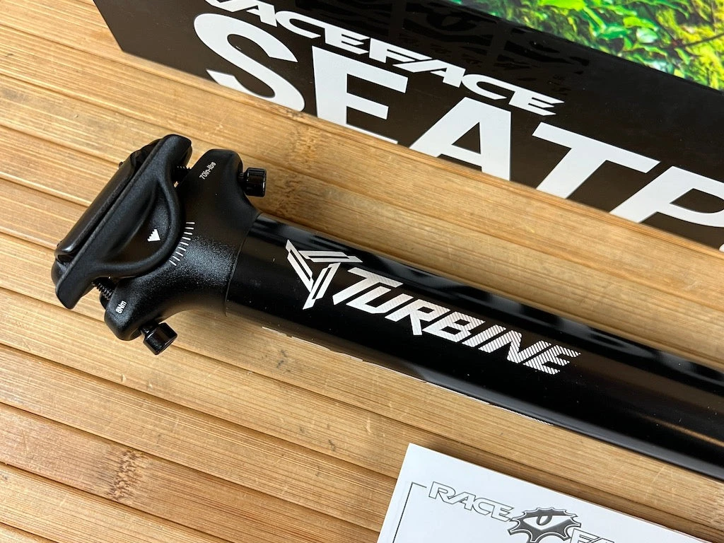 Race Face Turbine Sattelstütze 30,9mm / 400mm Black 4 Race Face Turbine Sattelstütze 30,9mm / 400mm Black – Bild 2