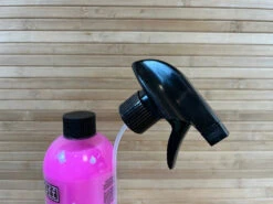 Muc-Off Muc Off High Performance Waterless Wash 750ml Reiniger Spray -Reverse Verkäufe IMG 4547 e1c13213 c1b0 4840 93db ea4ddac89251