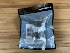 Race Face Pressfit PF30 24mm Innenlager 68/73mm